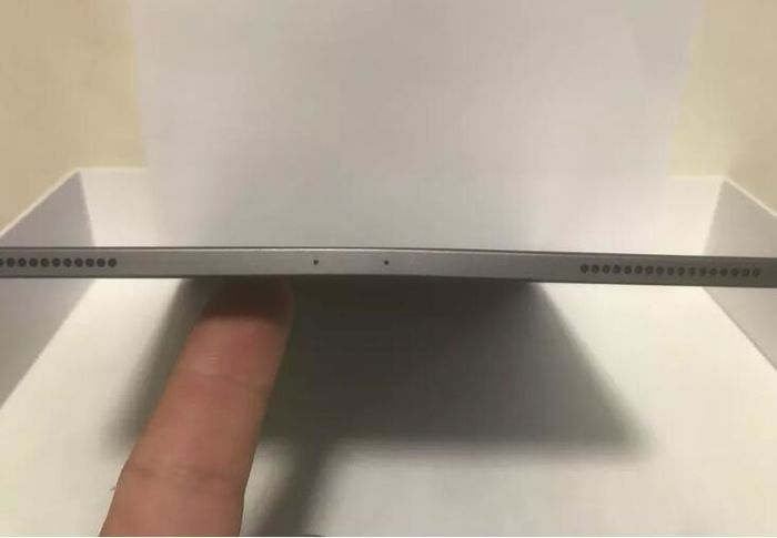 蘋果承認(rèn)部分新款iPad Pro輕微彎曲，但不影響性能